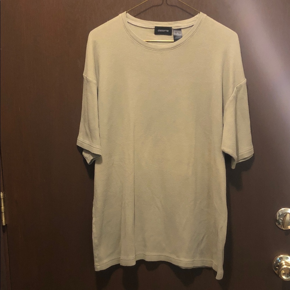 Claiborne Men's  Green Short Sleeve Tee